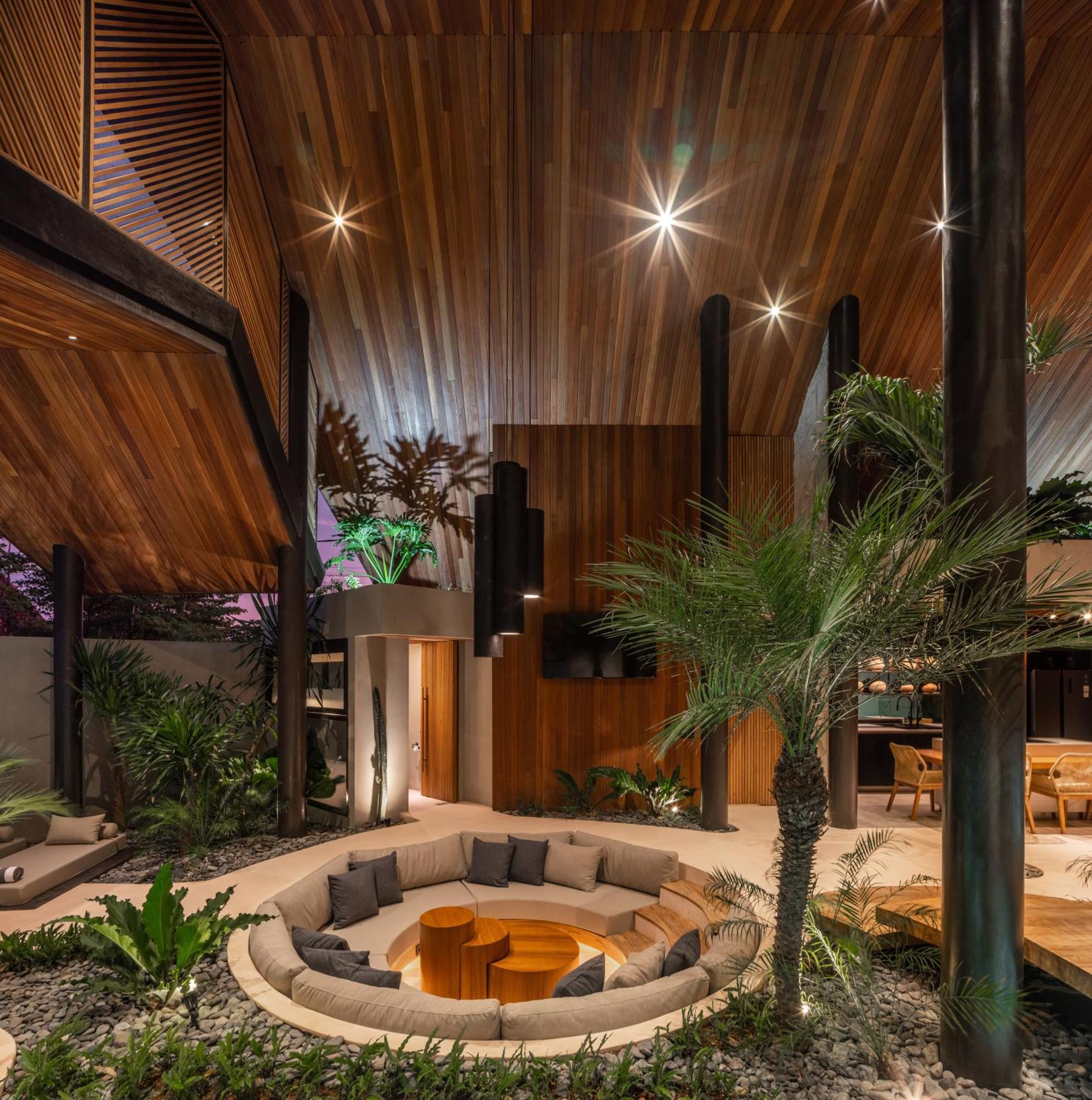 Villa Feh Bali By House Of Winds - Neo Tropical Eden Near Canggu Kerobokan Zewnętrze zdjęcie